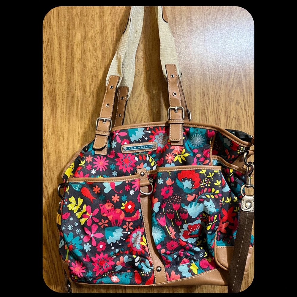 LILY BLOOM cat floral tote bag